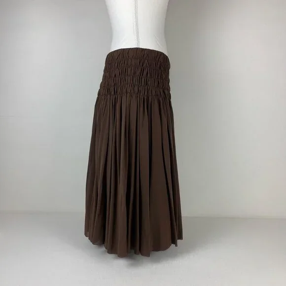 TSE Elegant Brown Silk Skirt - Size 6, 100% Silk, Stunning Style with Minor Flaw - Picture 2 of 7